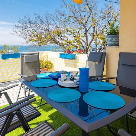 Vue - 3 Floor Private House By The Sea