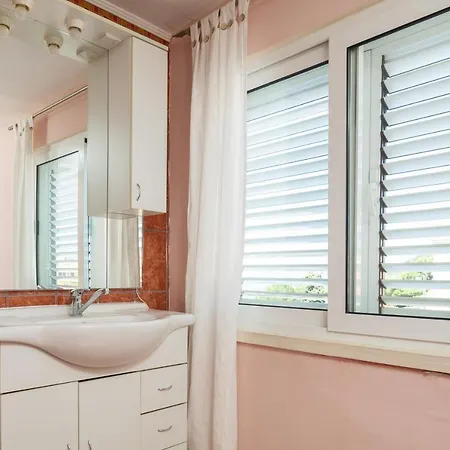 Vue - 3 Floor Private House By The Sea *