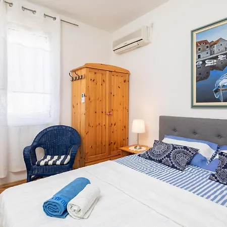 Vue - 3 Floor Private House By The Sea * Split