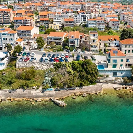 Vue - 3 Floor Private House By The Sea Semesterbostad *