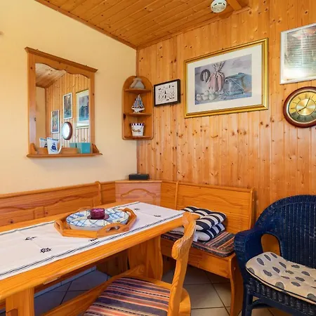 Vakantiehuis Vue - 3 Floor Private House By The Sea Split