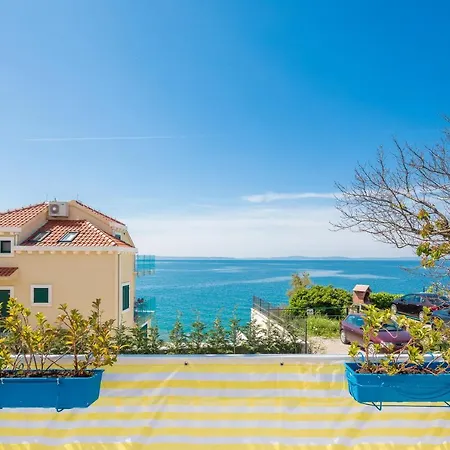 Vakantiehuis Vue - 3 Floor Private House By The Sea