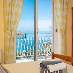 Vue - 3 Floor Private House By The Sea 펜션 스플리트