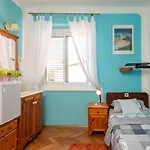 Vue - 3 Floor Private House By The Sea 펜션