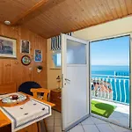 Vue - 3 Floor Private House By The Sea 펜션 *