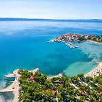 Vue - 3 Floor Private House By The Sea *