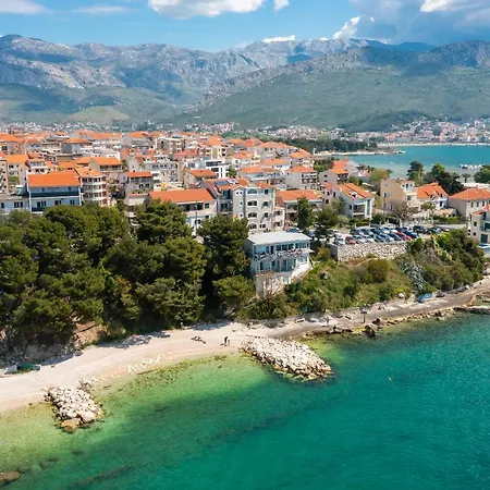 Vue - 3 Floor Private House By The Sea Split